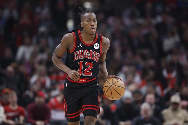 邮报：曼联有意大巴黎门德斯 曾随阿莫林联赛夺冠